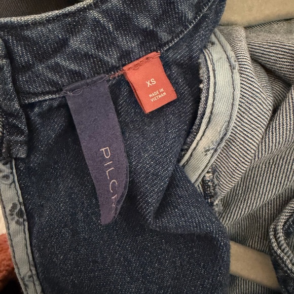 Pilcro Denim Open-Back Tie Crop Top Raw Hem - Picture 5 of 6